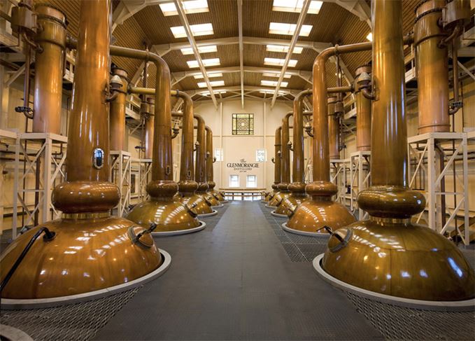 Glenmorangie distillery stills 