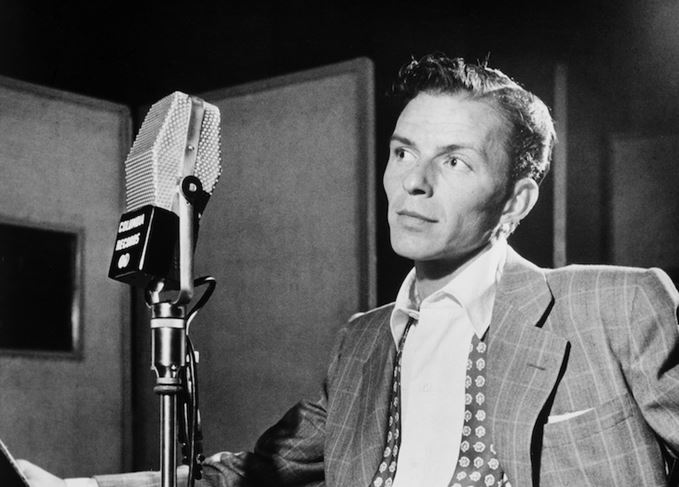 Frank Sinatra, lover of Jack Daniel's whiskey