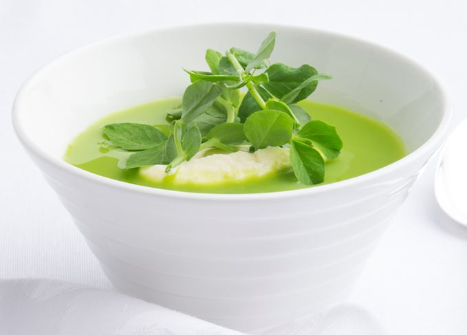 Whisky-flavoured minty green peal velouté