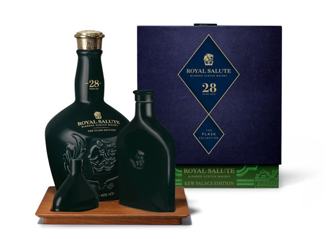 Royal Salute 28 Kew Palace Edition with flask