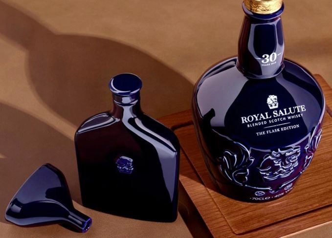 Royal Salute 30-year-old Flask Edition